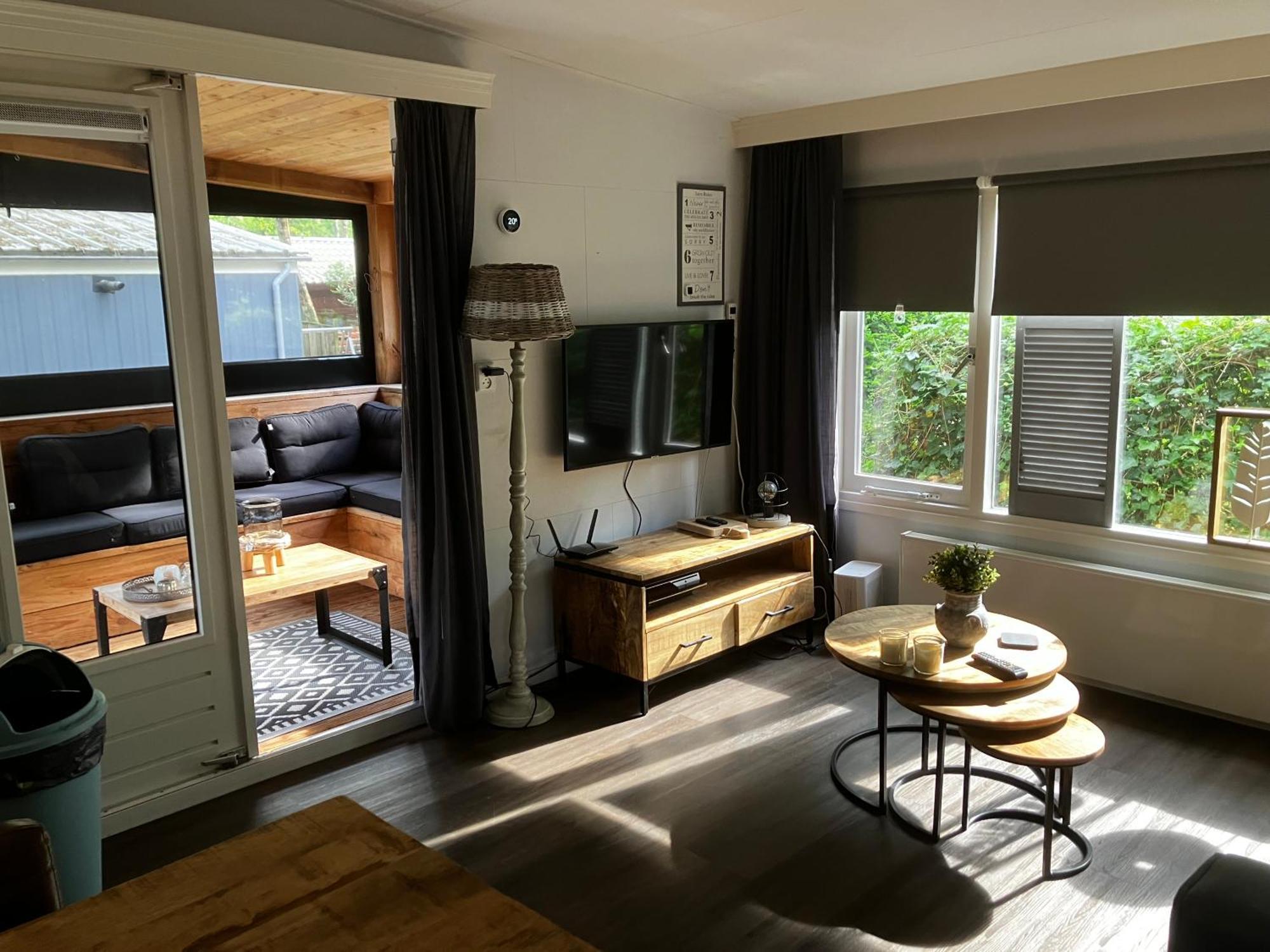 Chalet Bosrijk Midden In De Natuur-Eten&Drinken-Activiteiten-Ontspanning-En Nog Veel Meer Хундерло Екстериор снимка